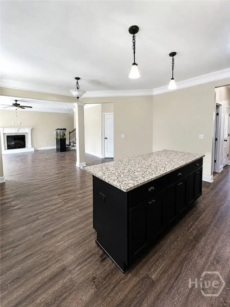 145 Laguna Way Savannah GA 31405