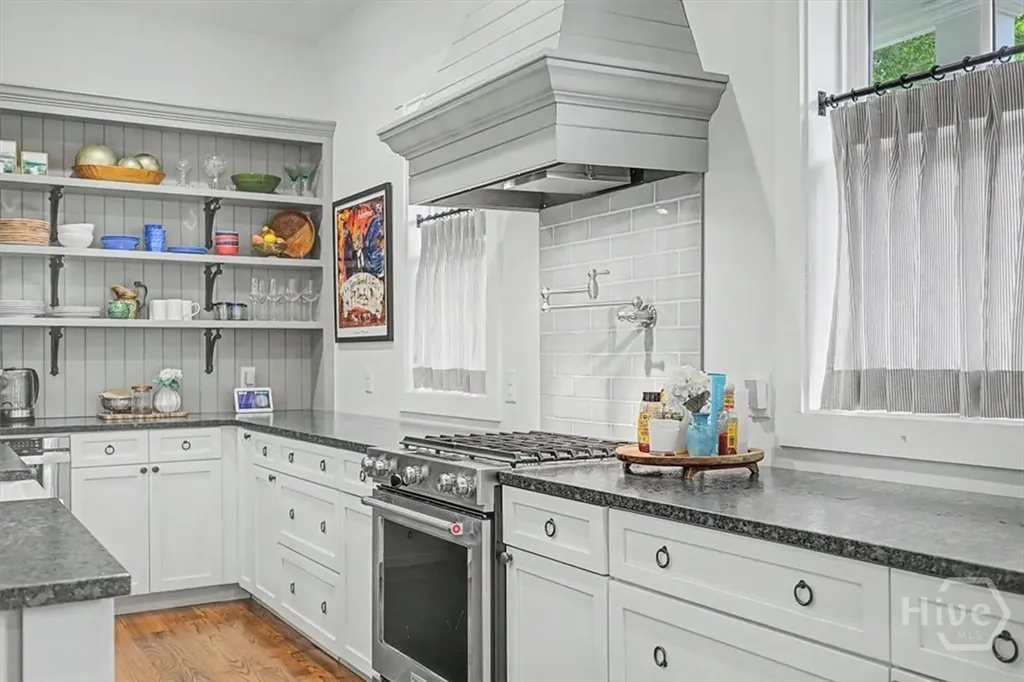 24 Ralstons Way Savannah GA 31406