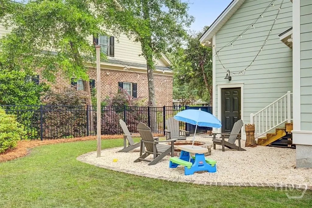 24 Ralstons Way Savannah GA 31406