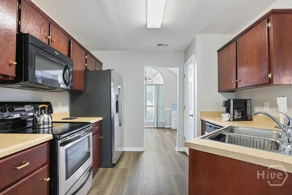 107 W Tisbury Lane Pooler GA 31322