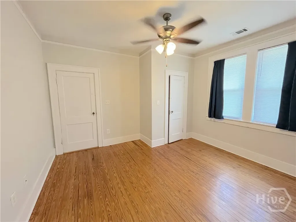 19 W 50th Street Savannah GA 31405