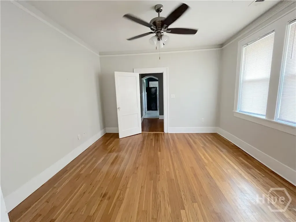 19 W 50th Street Savannah GA 31405