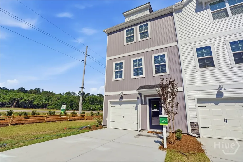 65 Simms Way Hinesville GA 31313