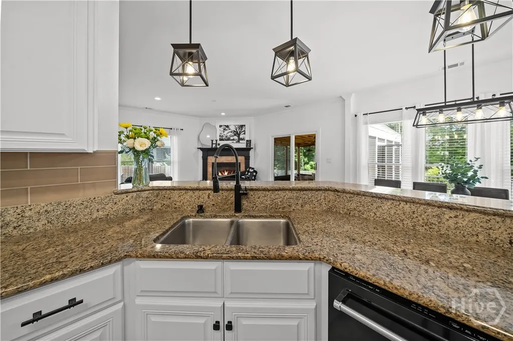 572 Kelsall Drive Richmond Hill GA 31324