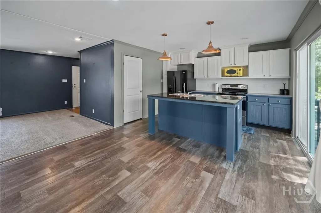 227 River Oak Drive Bloomingdale GA 31302