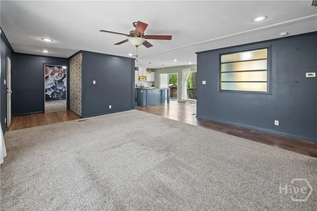 227 River Oak Drive Bloomingdale GA 31302