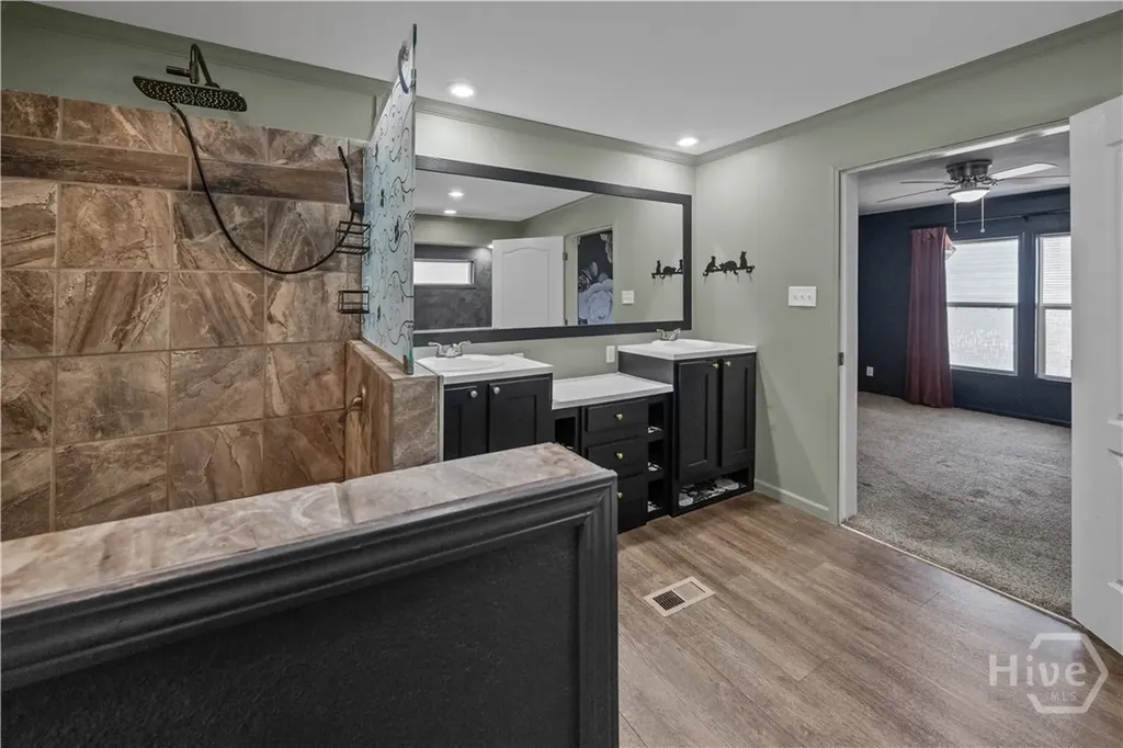 227 River Oak Drive Bloomingdale GA 31302
