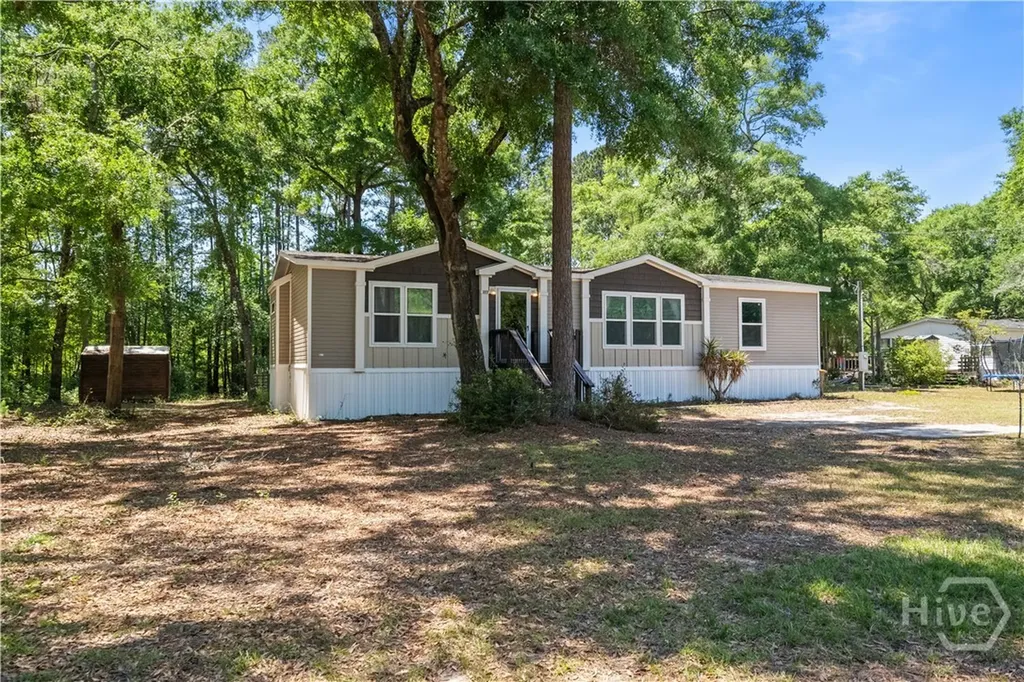 227 River Oak Drive Bloomingdale GA 31302