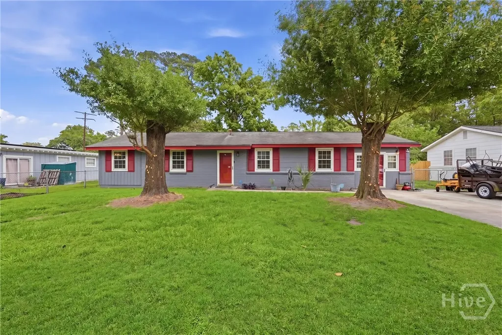 5806 Betty Drive Savannah GA 31406