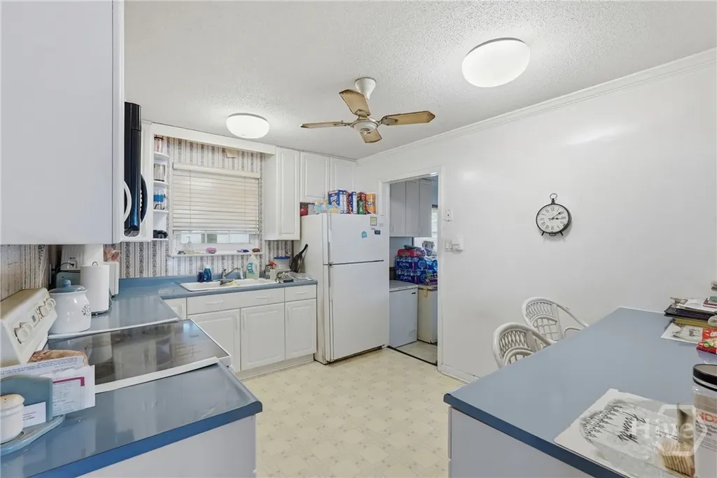 5806 Betty Drive Savannah GA 31406