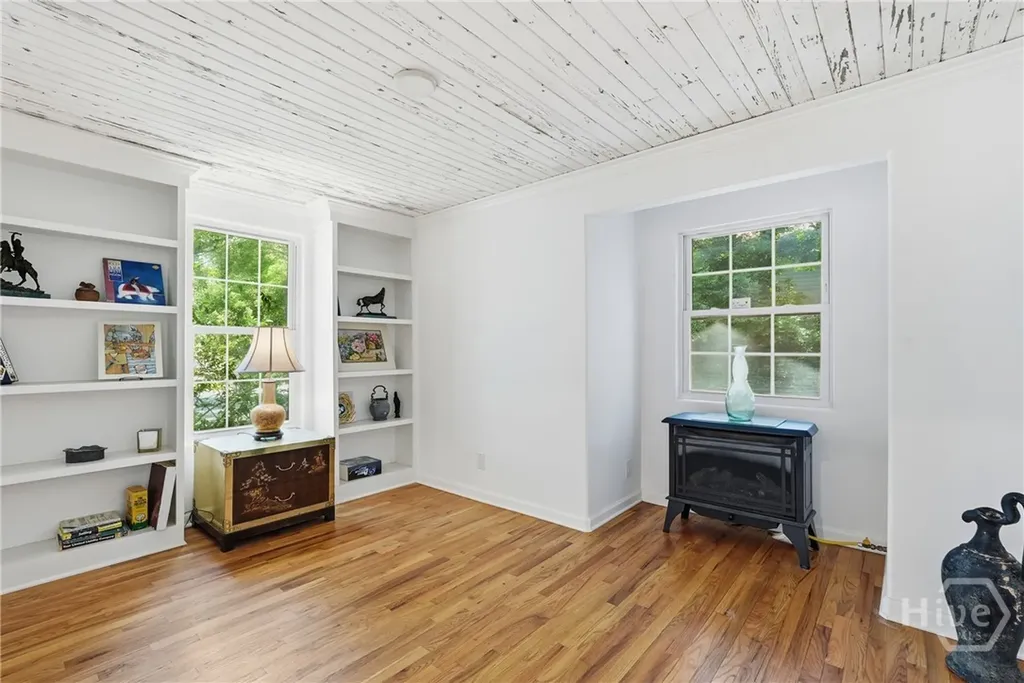 29 Nancy Place Savannah GA 31406