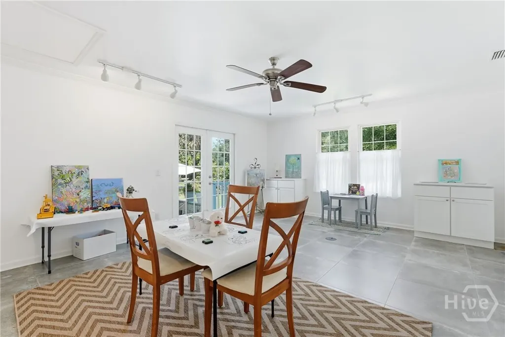 29 Nancy Place Savannah GA 31406