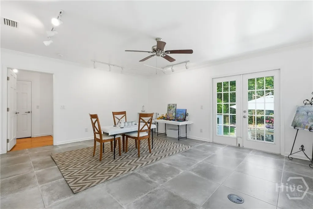 29 Nancy Place Savannah GA 31406