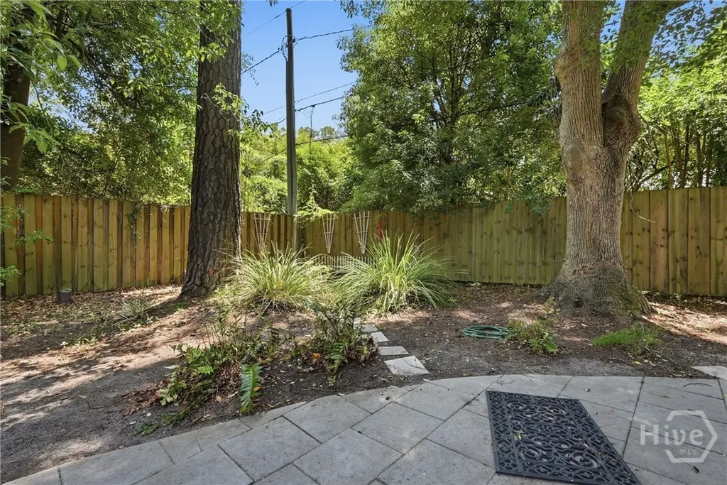 29 Nancy Place Savannah GA 31406