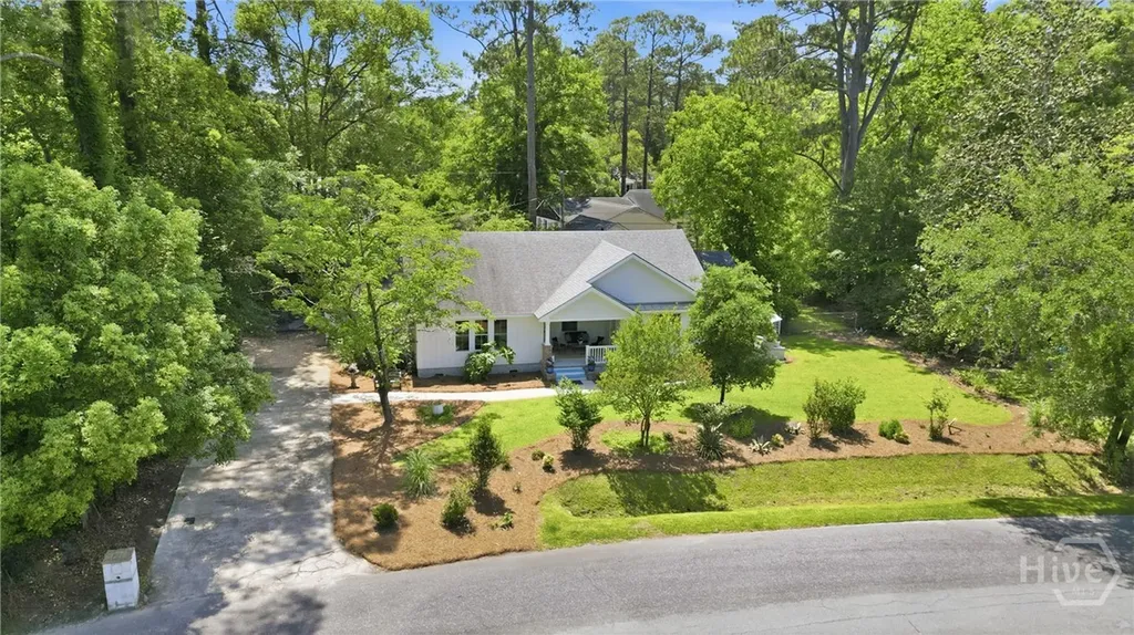 29 Nancy Place Savannah GA 31406