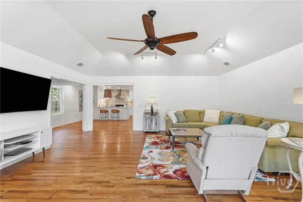 29 Nancy Place Savannah GA 31406