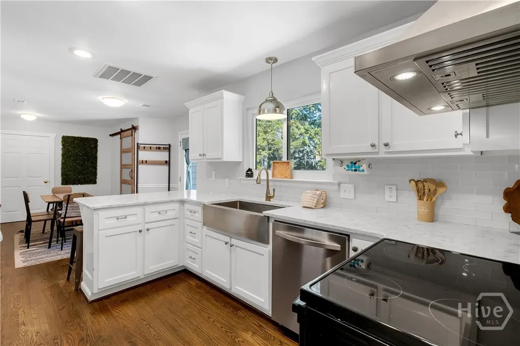 18 Sheftall Cove Savannah GA 31410