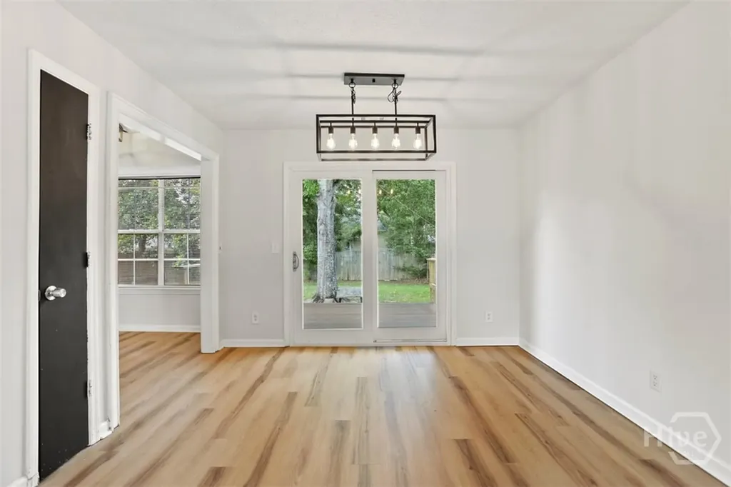 143 Cambridge Drive Savannah GA 31419