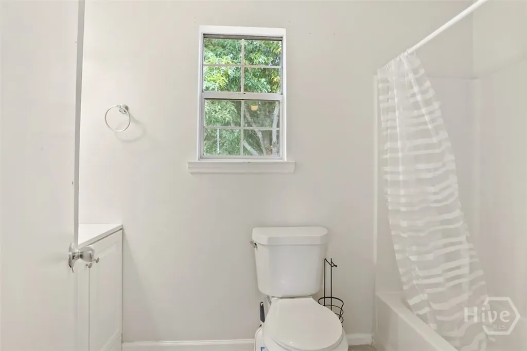143 Cambridge Drive Savannah GA 31419