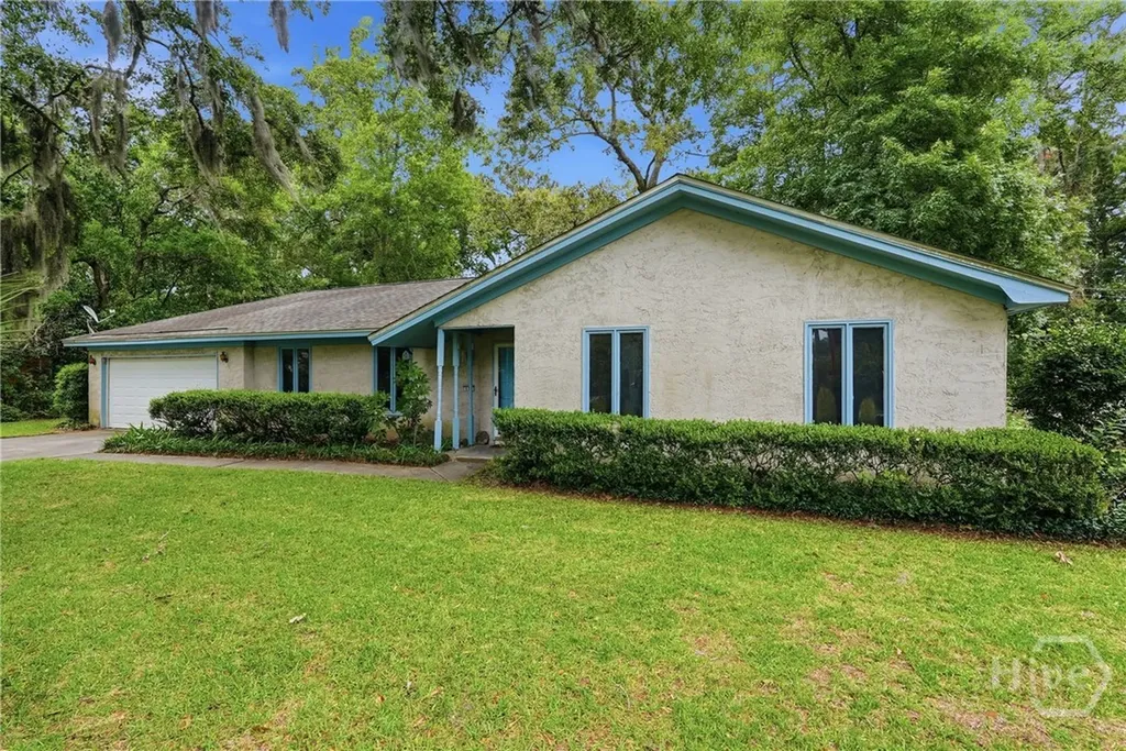 616 Suncrest Boulevard Savannah GA 31410