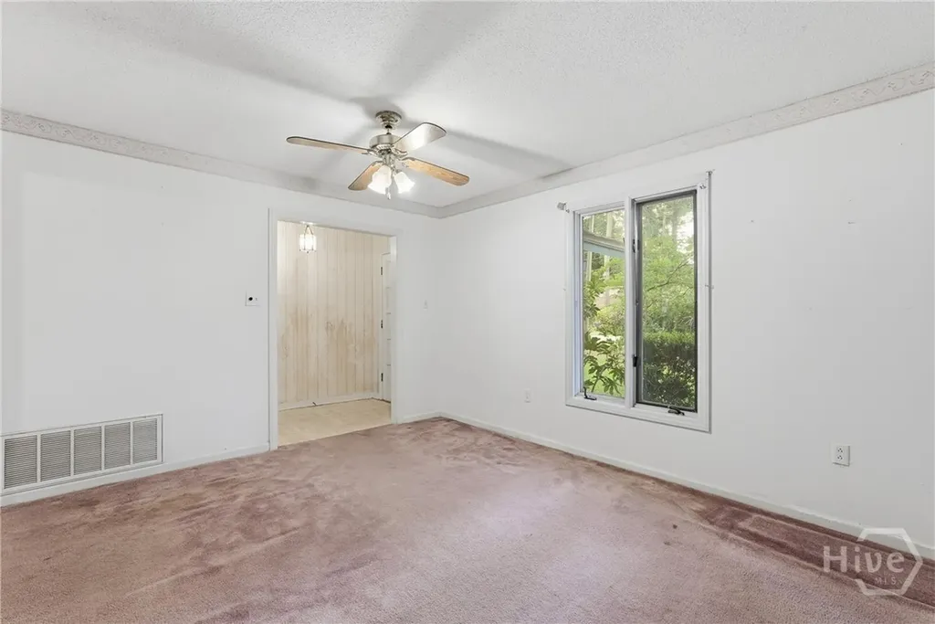 616 Suncrest Boulevard Savannah GA 31410