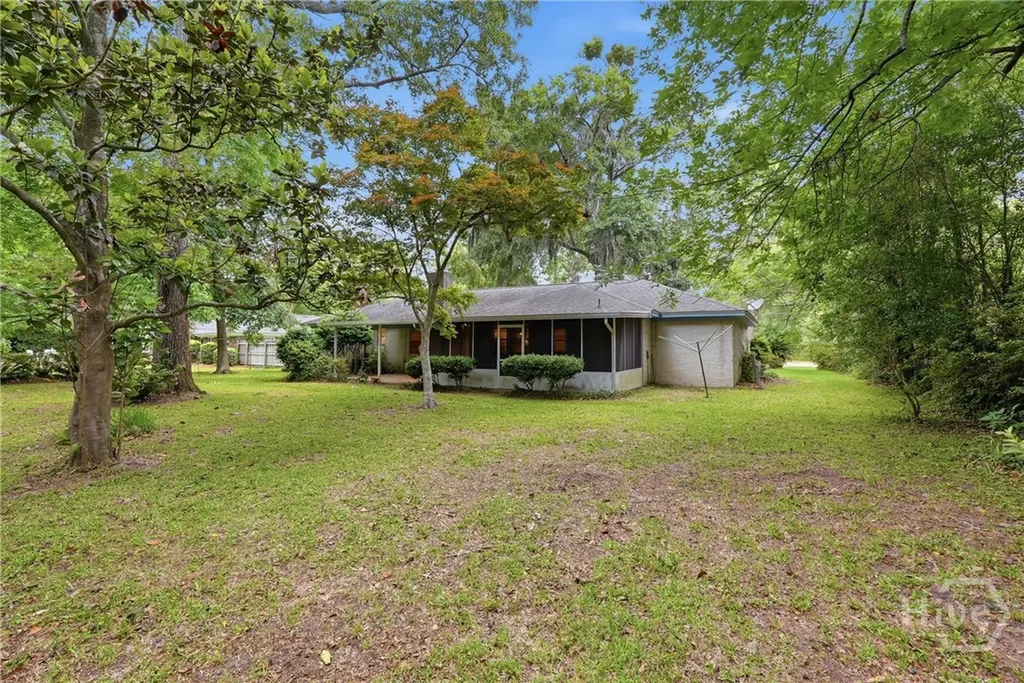 616 Suncrest Boulevard Savannah GA 31410
