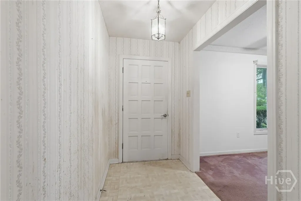 616 Suncrest Boulevard Savannah GA 31410