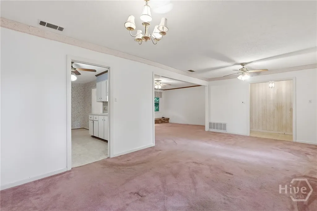 616 Suncrest Boulevard Savannah GA 31410