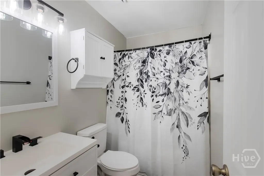 8 Cameron Court W Pembroke GA 31321