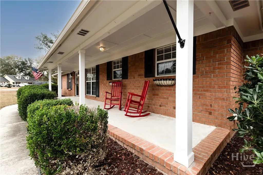 8 Cameron Court W Pembroke GA 31321