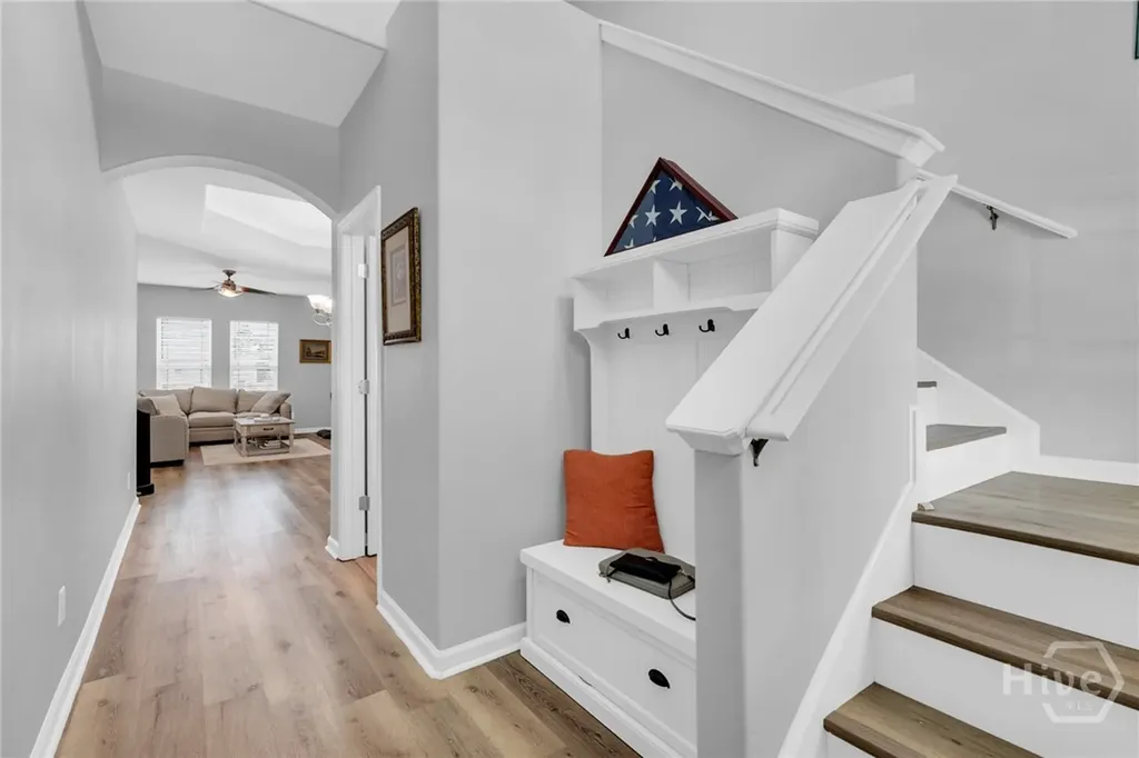 196 Chapel Lake S Savannah GA 31419