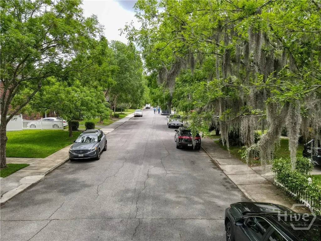 608 E 49th Street Savannah GA 31405