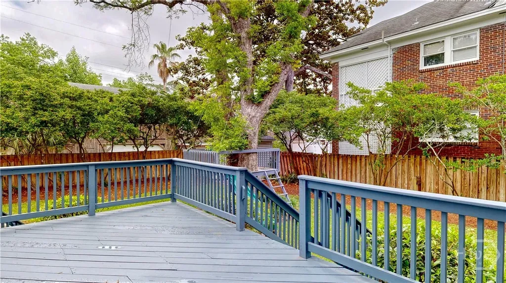 608 E 49th Street Savannah GA 31405