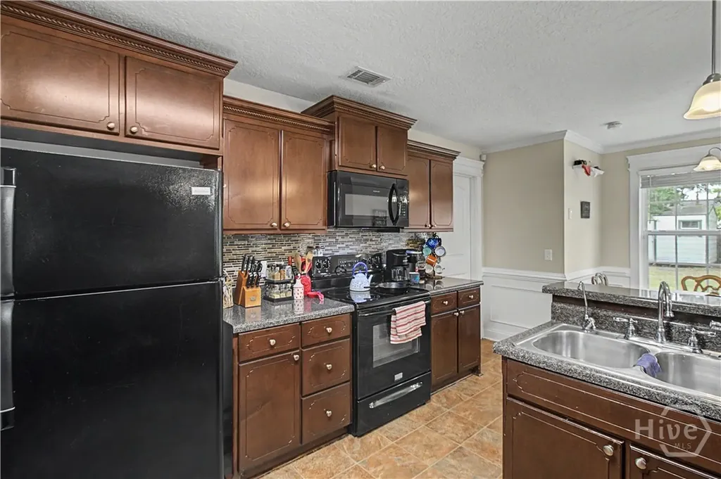 115 Cutter Gap SE Ludowici GA 31316