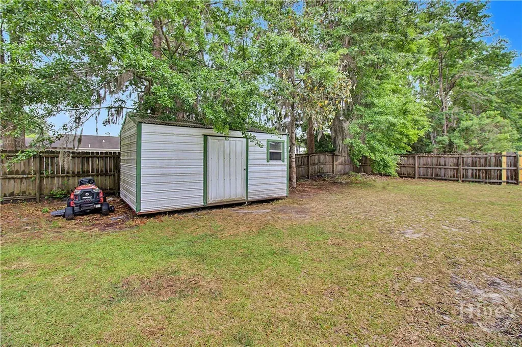 115 Cutter Gap SE Ludowici GA 31316