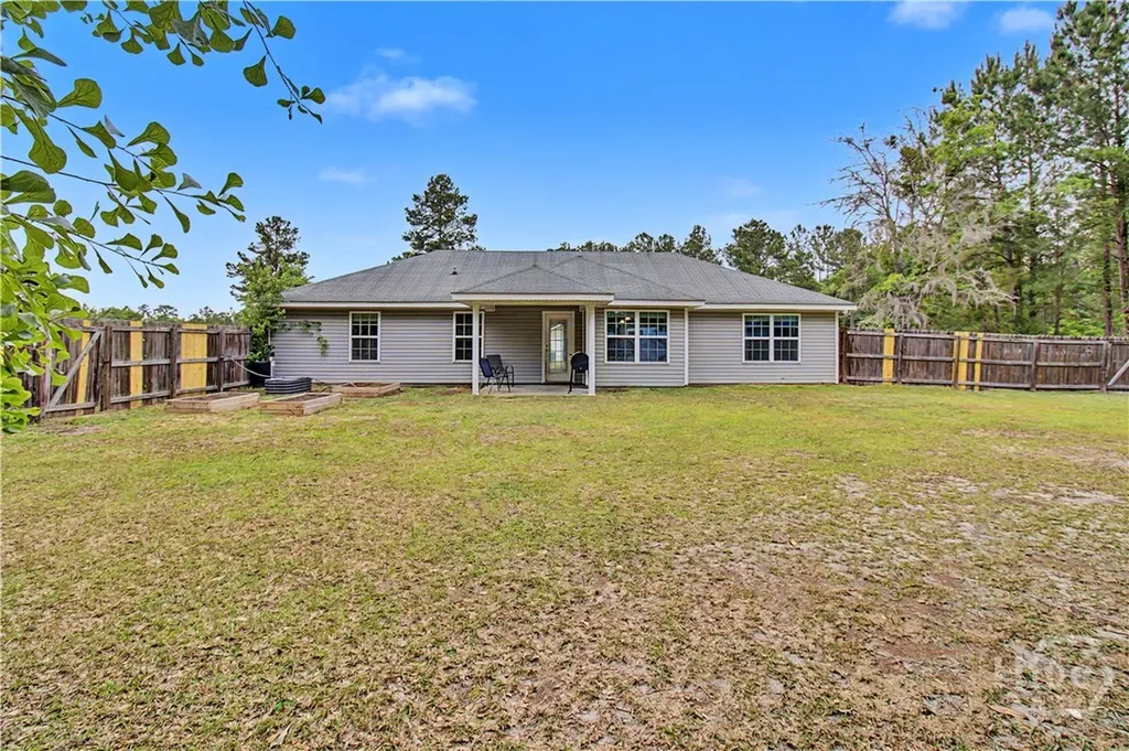 115 Cutter Gap SE Ludowici GA 31316