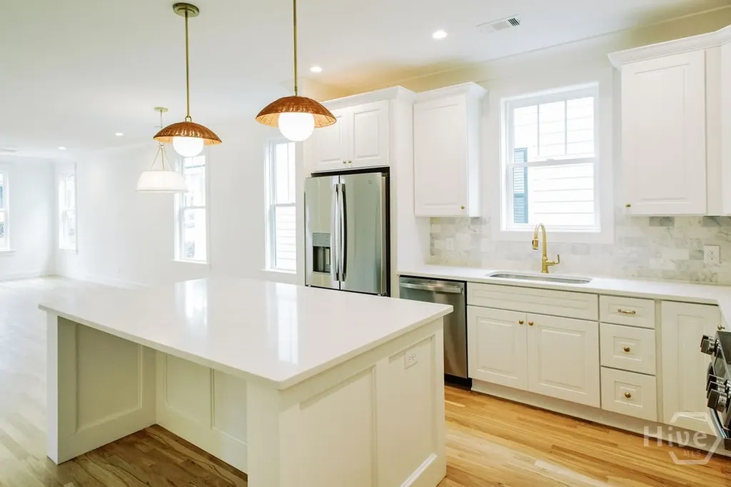 770 E Park Avenue Savannah GA 31401