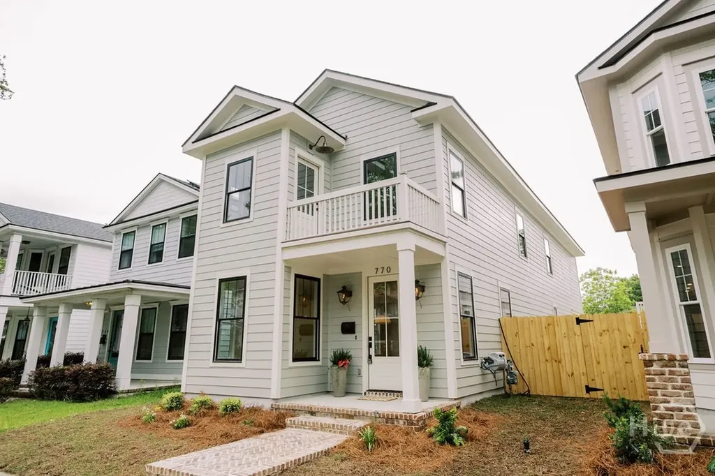 770 E Park Avenue Savannah GA 31401
