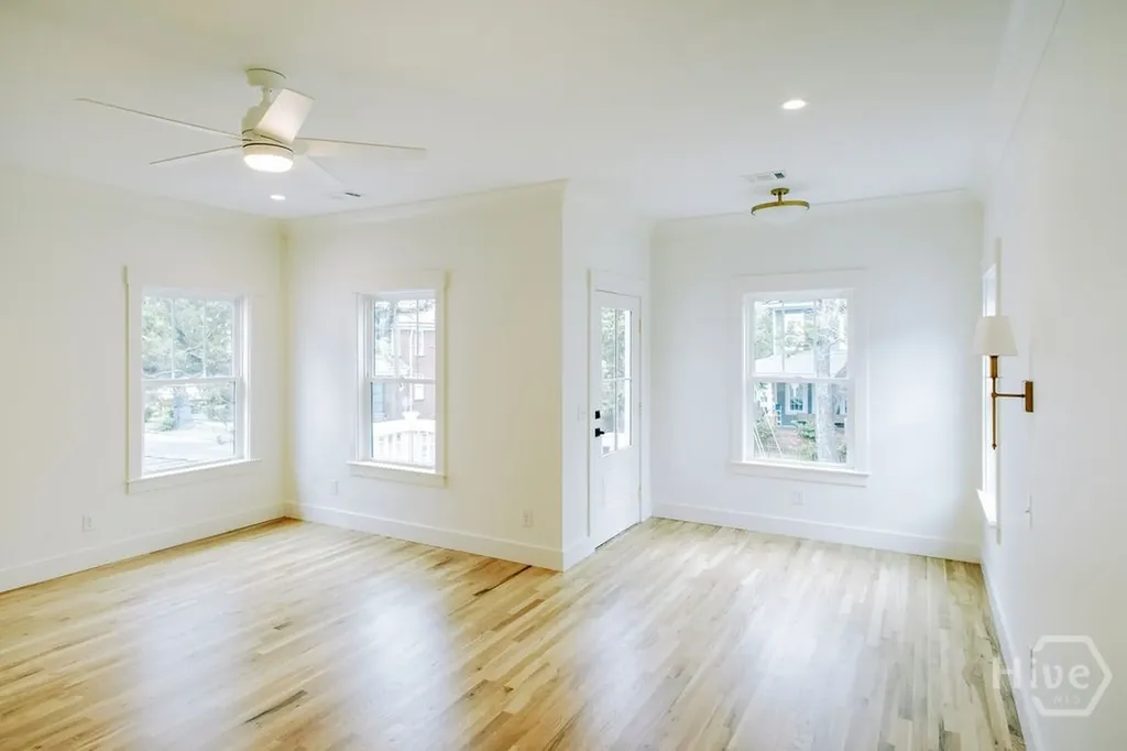 770 E Park Avenue Savannah GA 31401