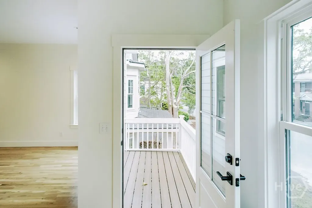 770 E Park Avenue Savannah GA 31401