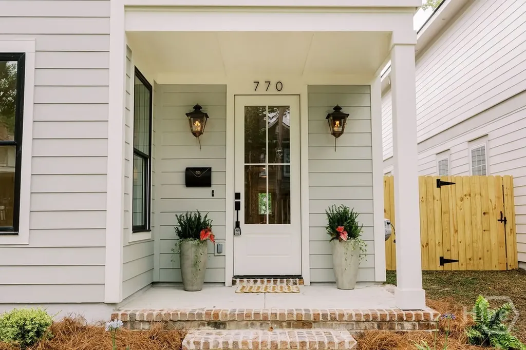 770 E Park Avenue Savannah GA 31401