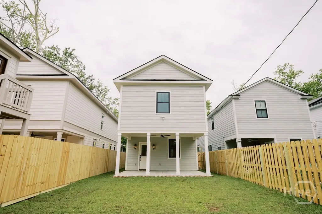 770 E Park Avenue Savannah GA 31401