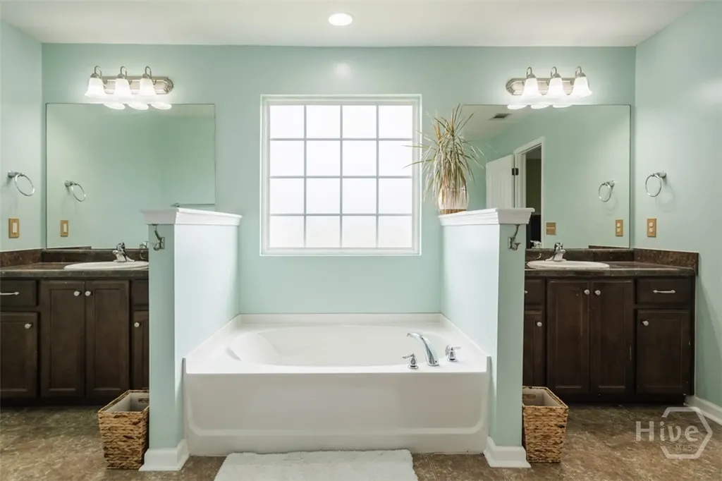23 Francis Marion Road NE Ludowici GA 31316