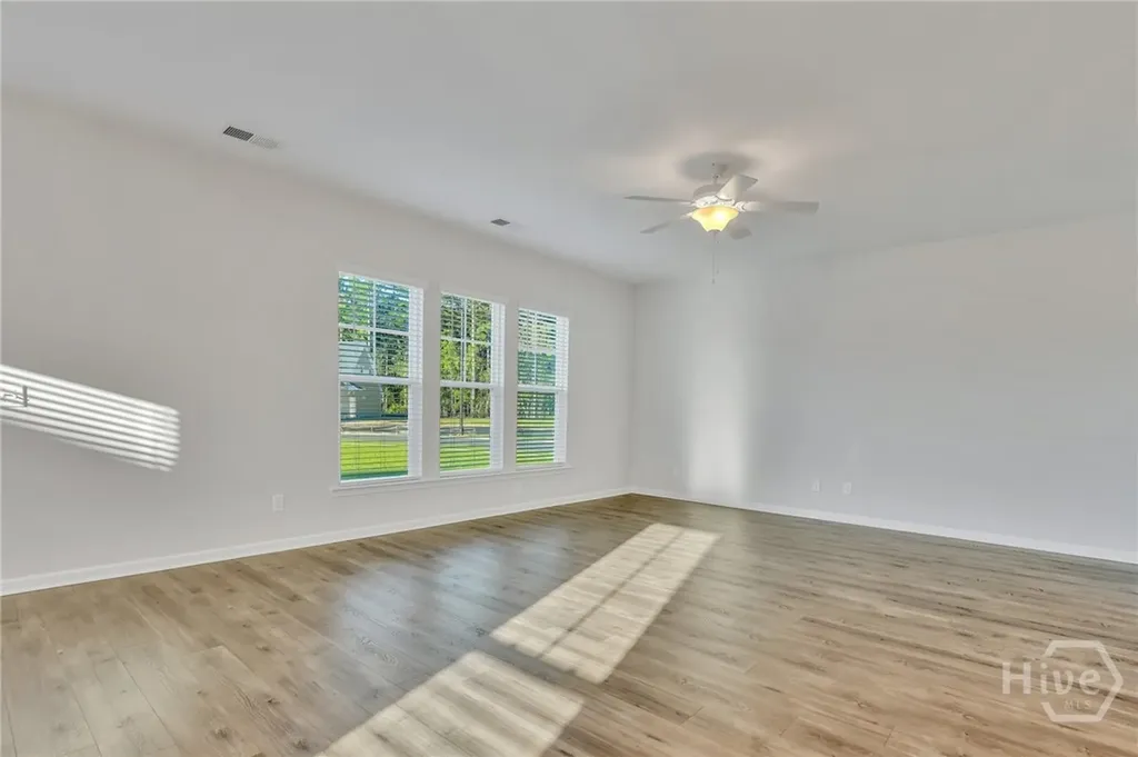10 Ashmont Street Savannah GA 31407