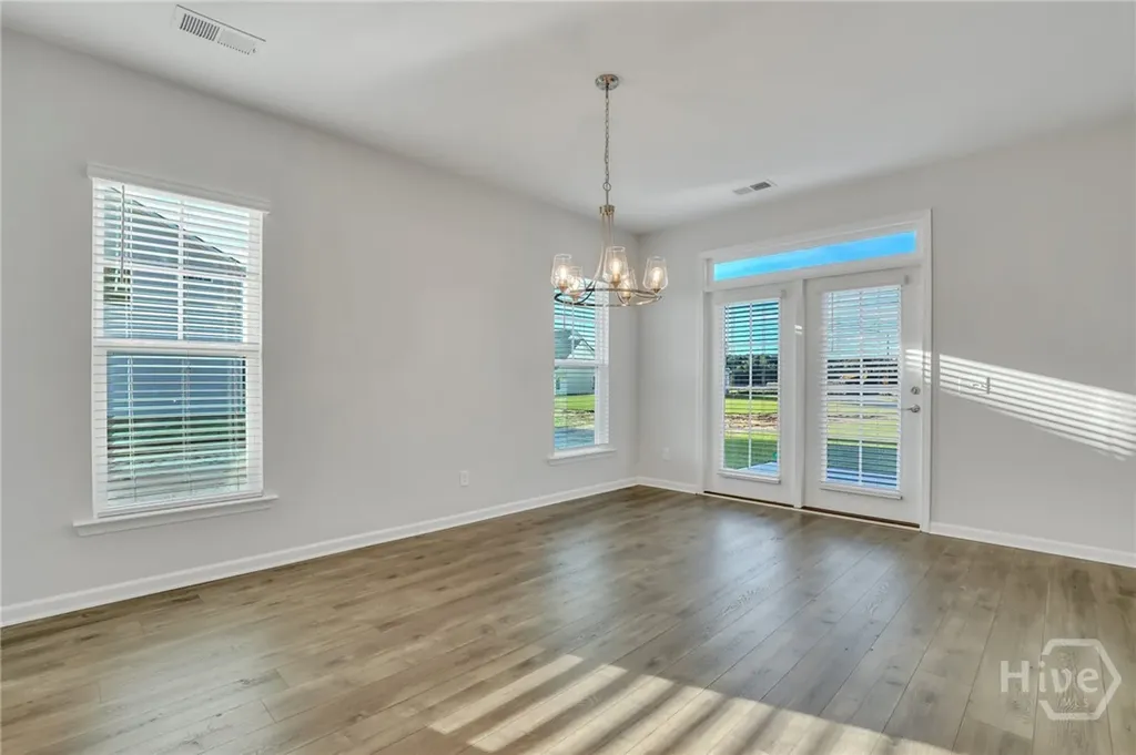 10 Ashmont Street Savannah GA 31407