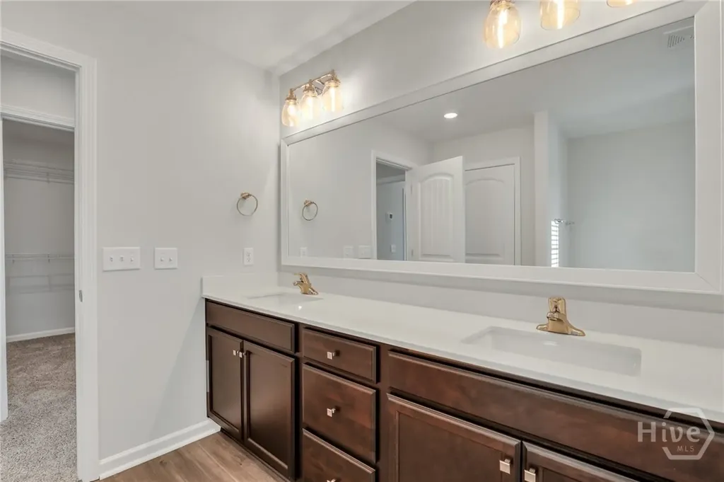 10 Ashmont Street Savannah GA 31407