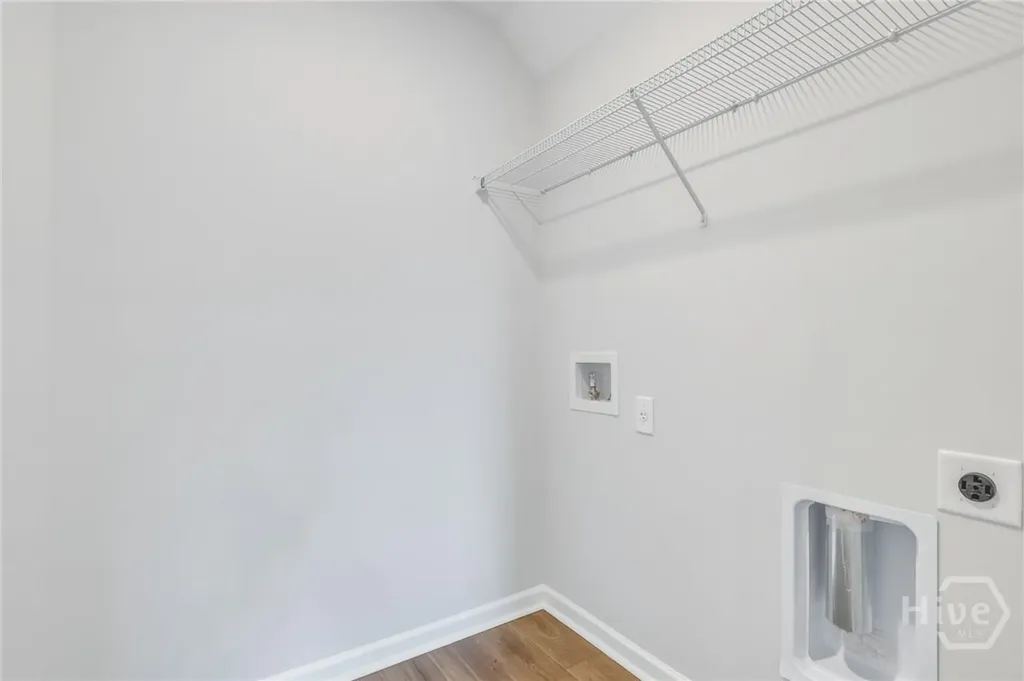 10 Ashmont Street Savannah GA 31407