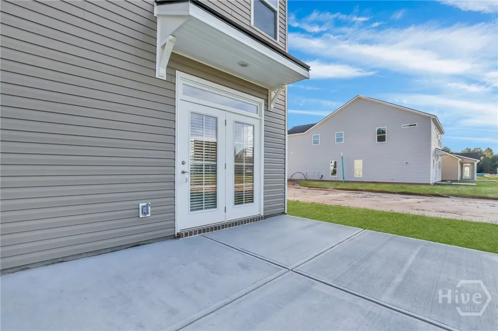 10 Ashmont Street Savannah GA 31407