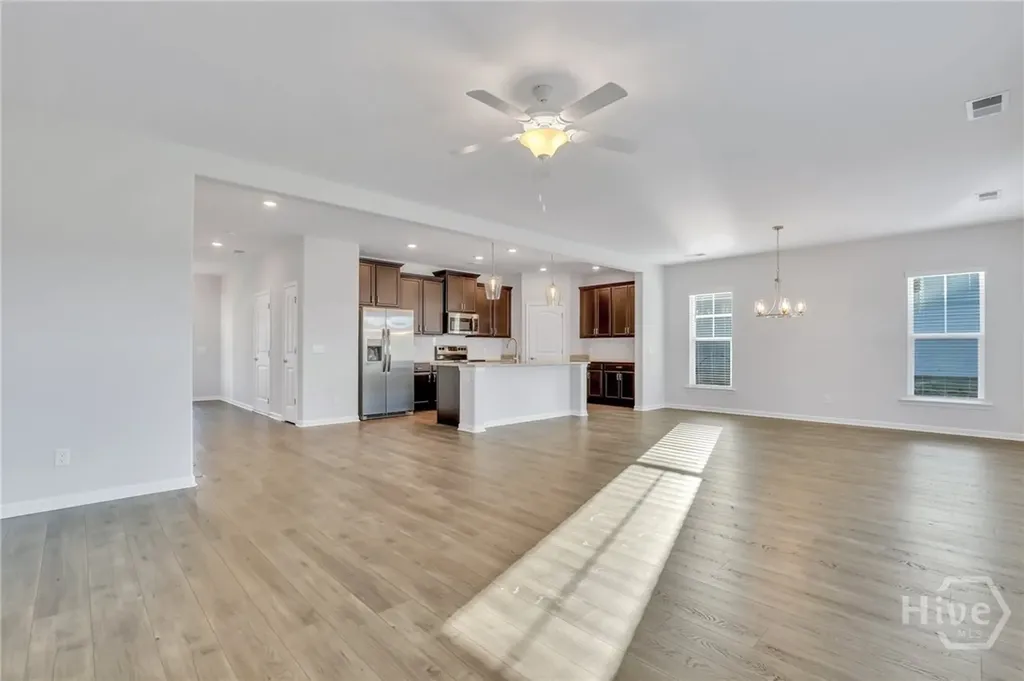 10 Ashmont Street Savannah GA 31407