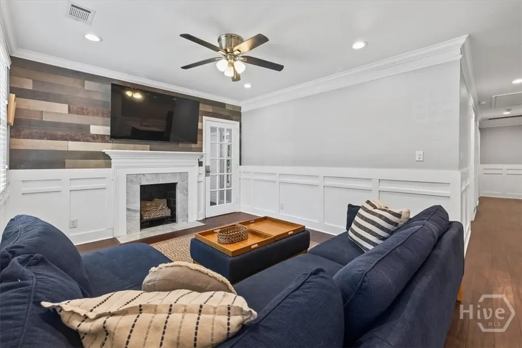 516 E 58th Street Savannah GA 31405